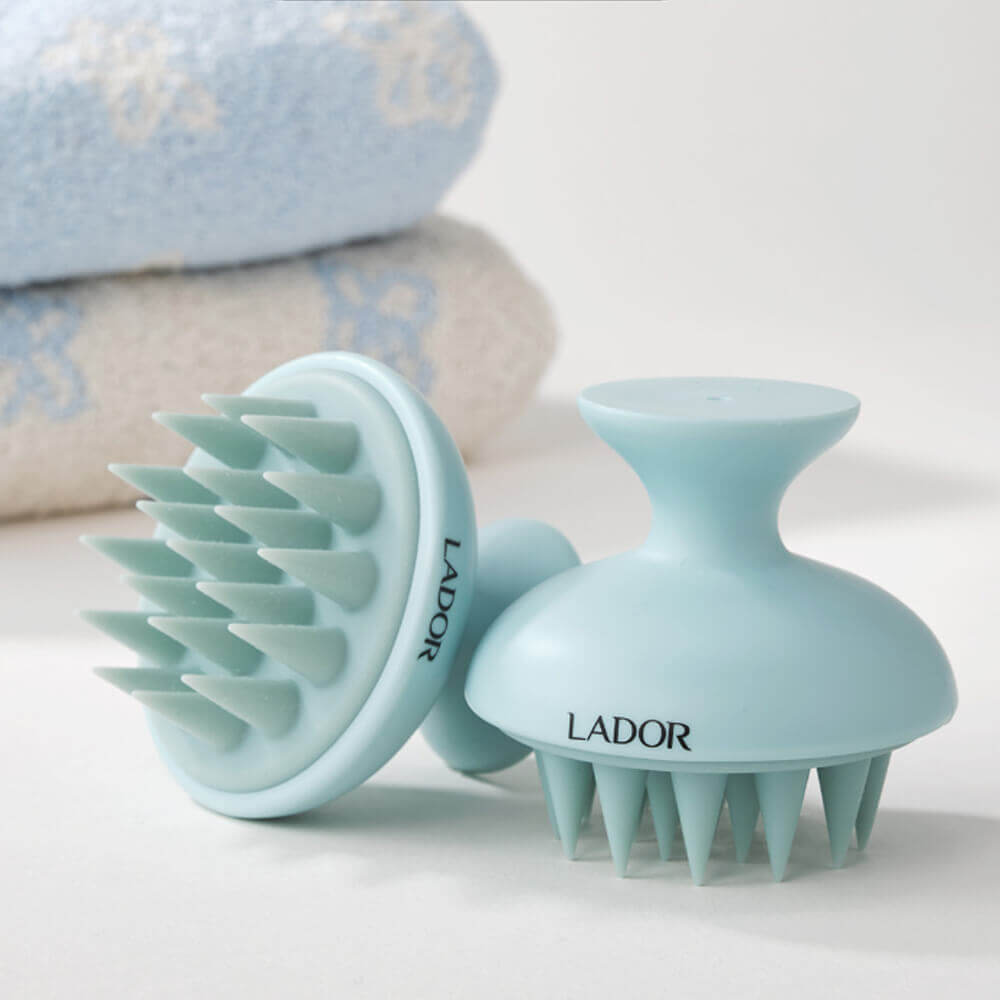 LADOR Dermatical Shampoo Brush Blue