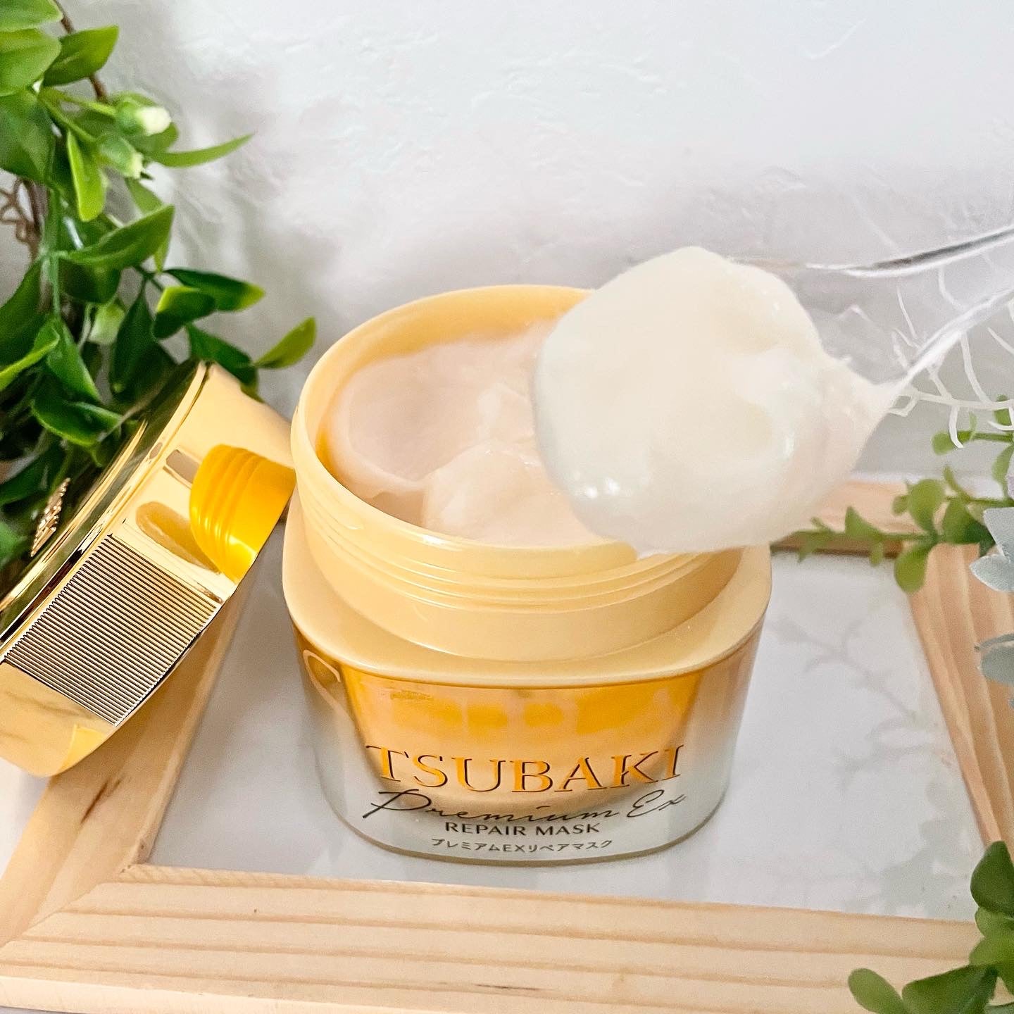 PRE ORDER Tsubaki Premium EX Repair Hair Mask