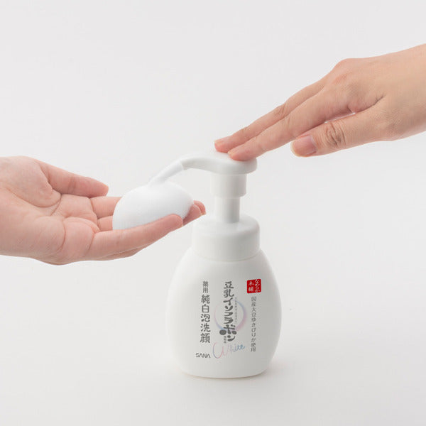 Soy Milk Medicated Foam Cleanser - White