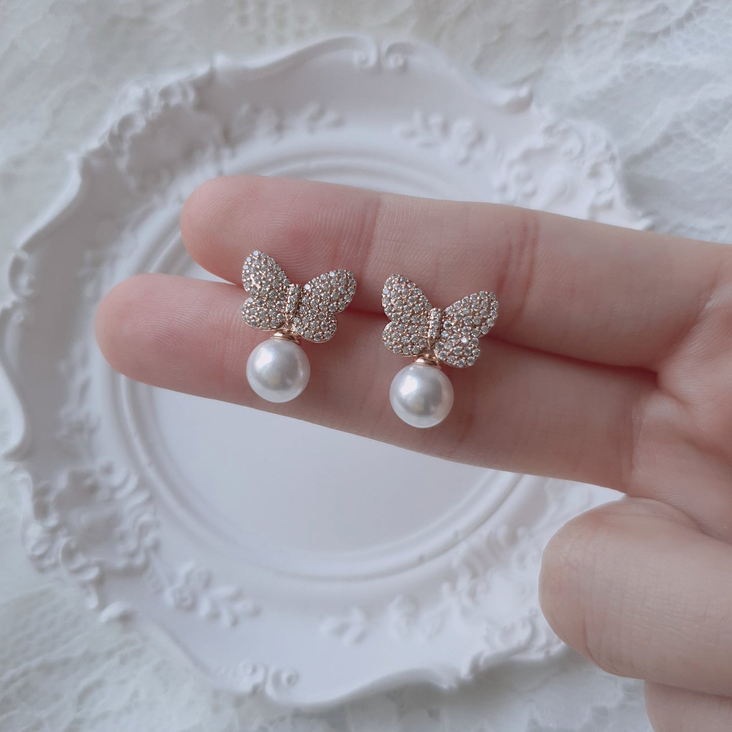 Rosegold Butterfly and Pearl Earrings